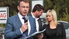 Slavnostní zahájení stavby "II/210  - Napojení Podkrušnohorské výsypky na...