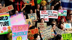 Aktivisté v rámci „globální stávky za klima“ demonstrují v Bangkoku. (20. září...