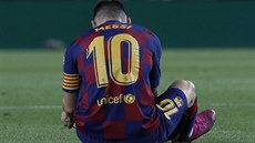 Pro barcelonského kapitána Lionela Messiho skončil duel s Villarrealem už v...