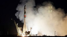 Start rakety Sojuz FG z kosmodromu Bajkonur  s posádkou pro ISS ve stedu 25.9....
