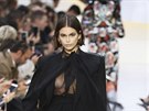 Kaia Gerberová na p�ehlídce Valentino (Pa�í�, 29. zá�í 2019)