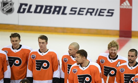 Otevený trénink hokejist Philadelphie ped pátením utkáním NHL Global...