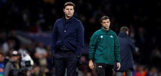 Trenér Mauricio Pochettino z Tottenhamu bhem utkání Ligy mistr proti Bayernu.