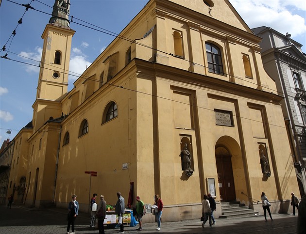 Kostel svaté Máí Magdalény v brnnské Masarykov ulici je v alostném stavu....
