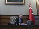 Turecký prezident Recep Tayyip Erdogan krátce ped tím, ne vydal rozkaz k...