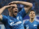 Ruský útoník Arom Dzjuba  ze Zenitu Petrohrad se raduje z gólu v utkání Ligy...