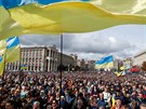 Tisíce lidí dnes v centru Kyjeva protestovaly proti udlení autonomie územím...