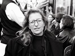 Annie Leibovitz, Café de Flore, Paris, 1997