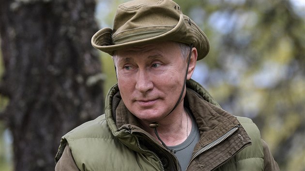 Ruský prezident Vladimir Putin v předvečer svých narozenin vyrazil na výlet do hor na jihu Sibiře. (7. října 2019)