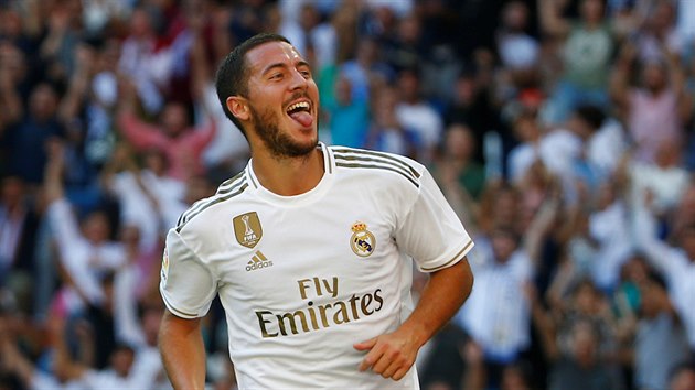 Belgick hvzdn zlonk Eden Hazard se raduje ze sv prvn soutn branky za Real Madrid.