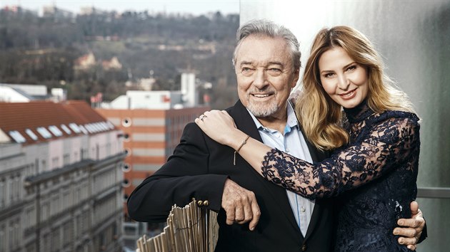 Karel Gott a jeho manželka Ivana Gottová na podzim roku 2018