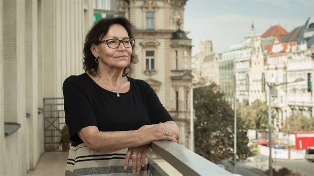 Marta Kubišová na balkoně Melantrichu