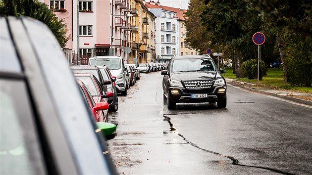 Parkovací zóny začnou fungovat na celém Pražském předměstí od prosince 2019.