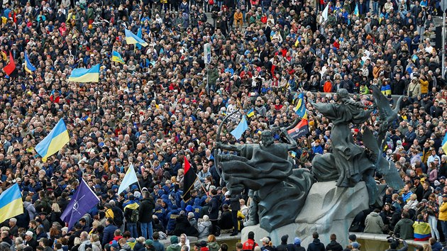 Podle odhad se demonstrace zastnilo 10 tisc lid. (6. jna 2019)