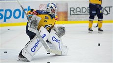 Branká Zlína Marek iliak pi pedzápasovém rozbruslení.
