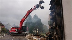 Ve čtvrtek odpoledne dorazila těžká technika hasičů z Jihlavy. (2019)