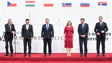 Na zámku v Lánech se sešli prezidenti Česka, Maďarska, Polska, Slovenska,...