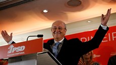 Portugalský opoziní kandidát Rui Rio ze strany sociálních demokrat (PSD)...