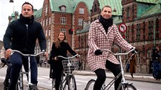 Dánská premiérka Mette Frederiksenová a irský premiér Leo Varadkar jedou na...