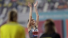 Marija Lasickeneová slaví triumf na mistrovství světa v Dauhá.