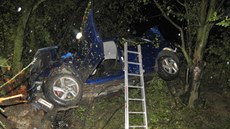 Mu� vyjel autem na silnice i p�esto, �e nemá �idi�ský pr�kaz. Na P�erovsku...