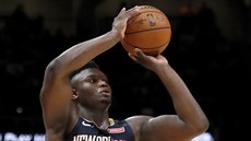 Zion Williamson z New Yorku pi stelb na ko