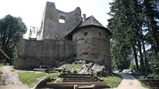 Jednu z chystaných knih vnují památkái hradu Cimburk.