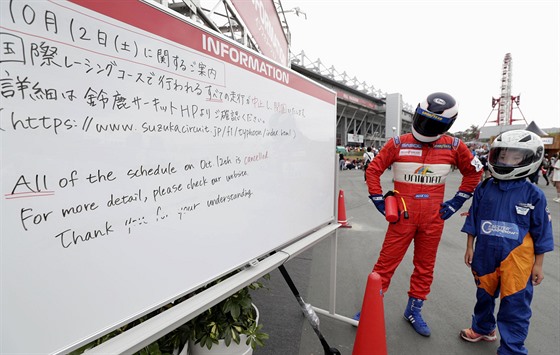 Informace pro fanouky, e sobotní program Velké ceny Japonska formule 1 byl...