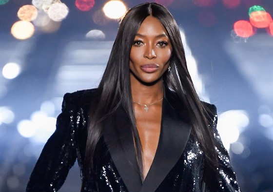 Naomi Campbellová na pehlídce znaky Saint Laurent, Jaro/Léto 2020 (Paí,...