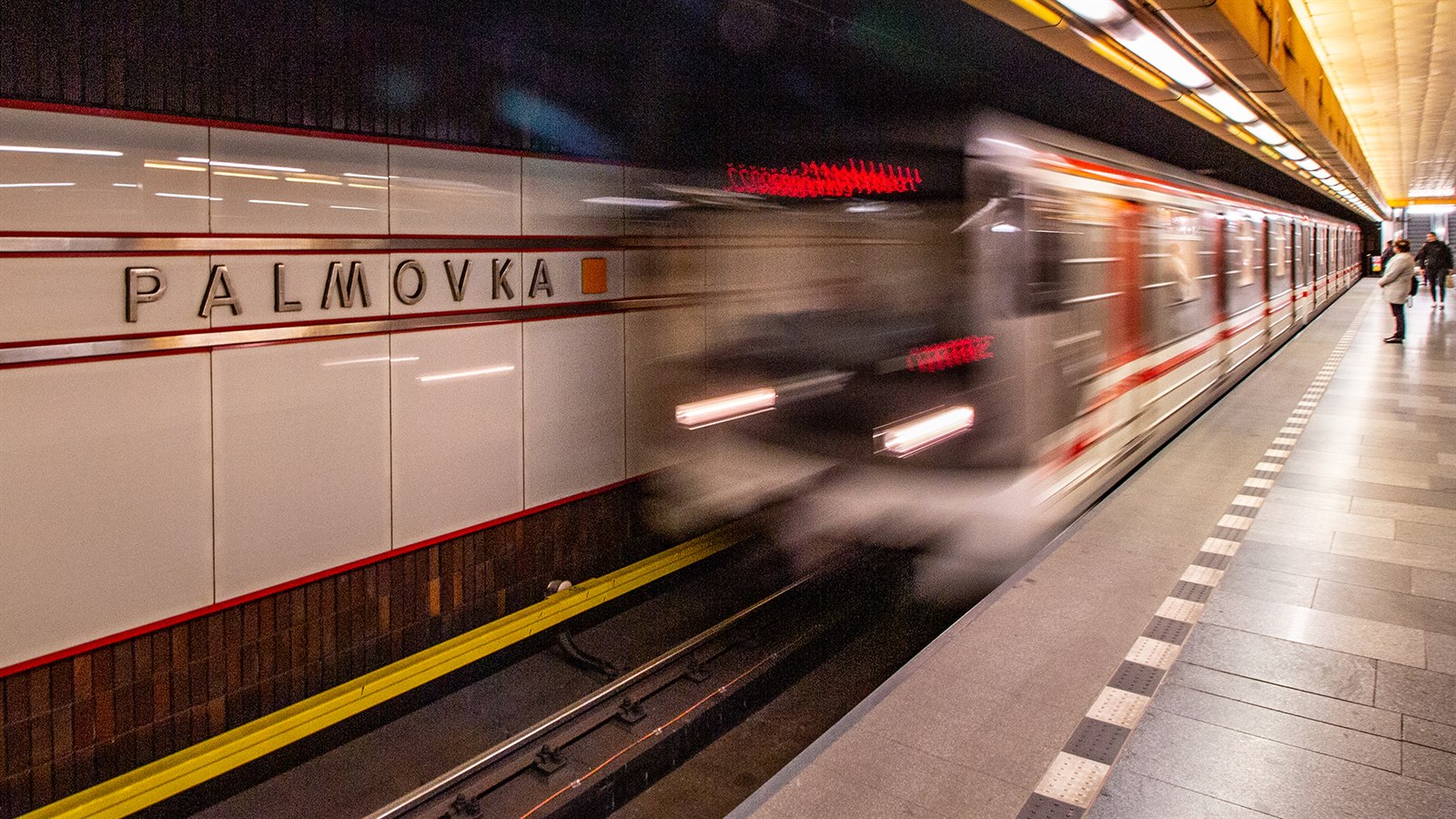 Ochrnula, s elektrokoloběžkou ale do metra nemůže. Upravíme to, slibuje PID
