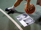Protestování za pomoci basketbalového míe se v Hongkongu stalo normálem....