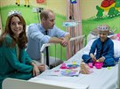 Vévodkyn Kate, princ William a malá onkologická pacientka v nemocnici Shaukat...