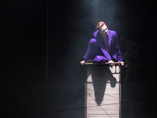Záběr z českého nastudování muzikálu Lazarus