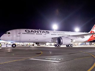Boeing 787-9 Dreamliner v barvách aerolinek Qantas