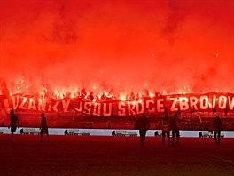 Momentka ze zpasu Brna a Olomouce na stadionu za Lunkami.
