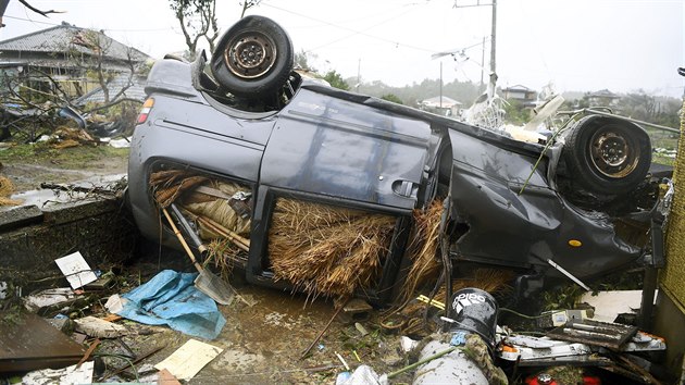 Nsledky tajfunu Hagibis v Japonsku (12. jna 2019)