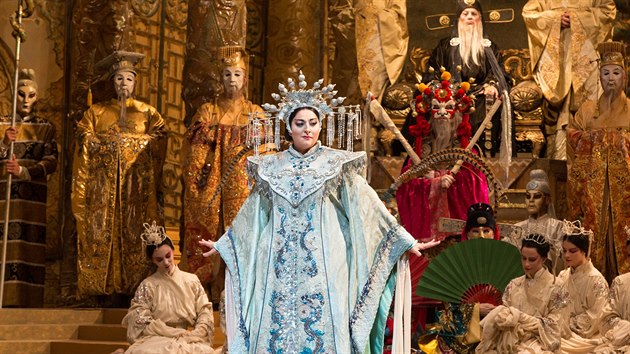 Christine Goerke v tituln roli Pucciniho Turandot v Metropolitn opee
