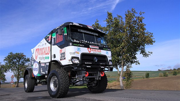 Hybridn zvodn kamion idovickho tmu MKR Technology m na slavnou Rally Dakar.