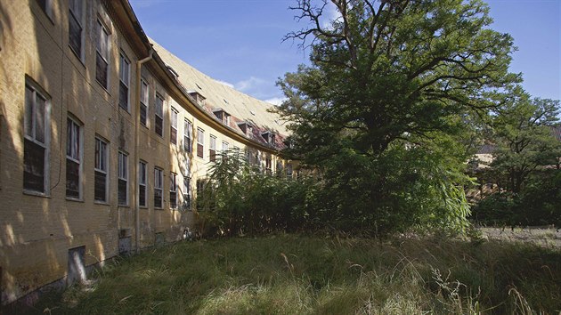 B�val� vysok� �kola luftwaffe, pozd�ji sov�tsk� �kola pro vojensk� piloty