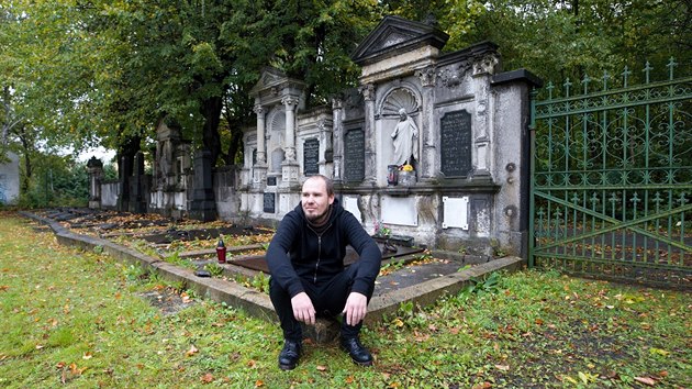 Michal Maršík chodí na hřbitovy přemýšlet i odpočívat. Jsou pro něj místy klidu.