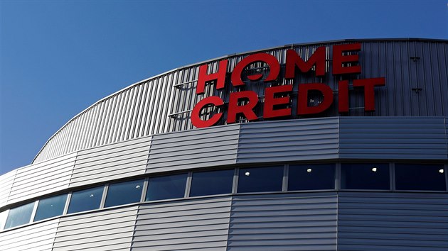 Home Credit snížil počet zaměstnanců na polovinu. Propustil asi 60 tisíc lidí