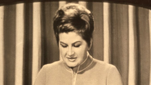 Kamila Moučková v průběhu živého vysílání z 21. srpna 1968