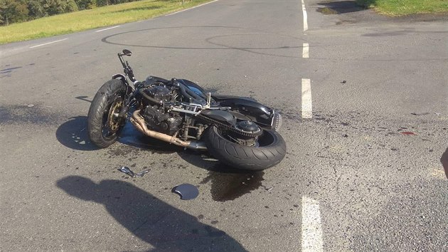 Řidička nedala přednost, na Benešovsku srazila motorkáře. (16. října 2019)