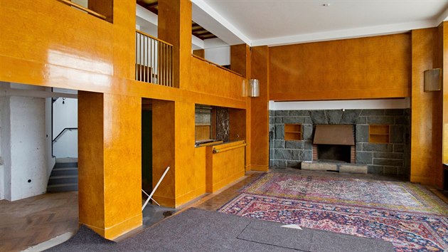 Architektonicky cenn� Semlerova rezidence v Plzni proch�z� rozs�hlou rekonstrukc�. Architekt Adolf  Loos v objektu pou�il takzvan� Raumplan.(4. 10. 2019)