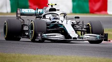 Valtteri Bottas pi tréninku ped Velkou cenou Japonska formule 1.