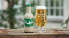 Dánský pivovar Carlsberg pedstavil prototyp své lahve z devovinového papíru