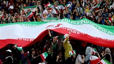 Íránské fanynky dostaly příležitost vrátit se do hlediště fotbalových zápasů.