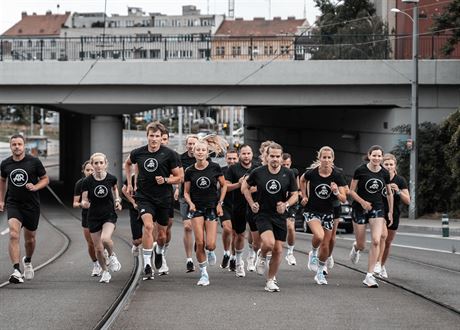 Adidas Runners Prague mění běh na zábavu - Metro.cz