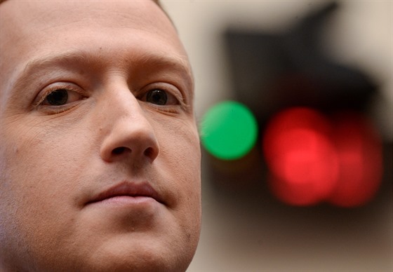 Zakladatel a éf spolenosti Facebook Mark Zuckerberg (23. 10. 2019).