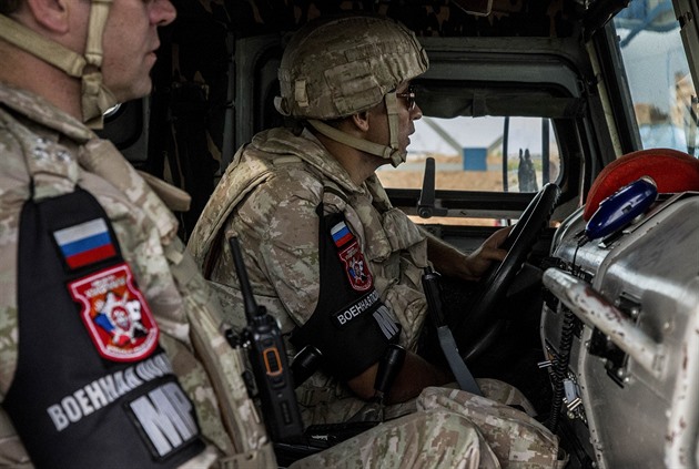 Ukrajina chystala útoky na Rusy v Sýrii, Zelenskyj to zarazil, stojí v úniku